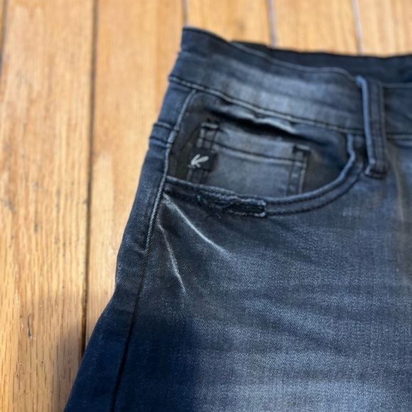 kancan denim shorts Women’s 7/ 27 Wash Black Stretchy Style Kc1109 Raw Hem NWOT - Picture 4 of 8